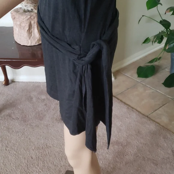 Banana Republic s gathered scoopneck quarter sleeve so soft mini dress - Picture 8 of 8